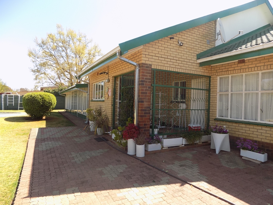 4 Bedroom Property for Sale in Ventersdorp North West